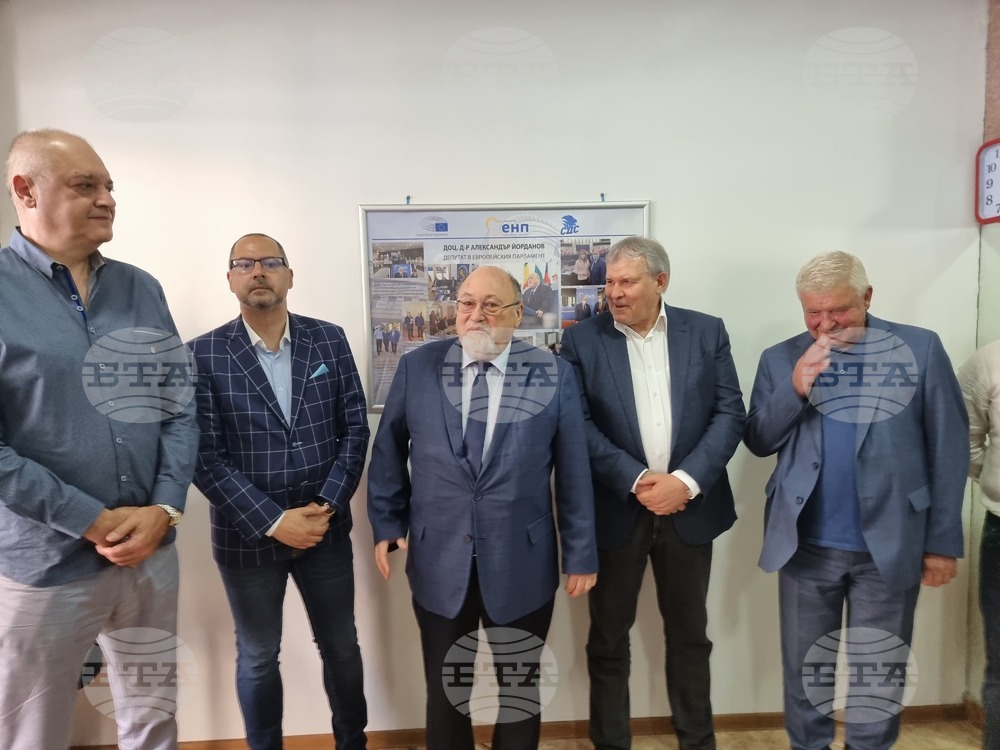 Едва ли Република Северна Македония ще бъде готова в близките две години за започване на преговори, според евродепутата и бивш посланик в Скопие Александър Йорданов