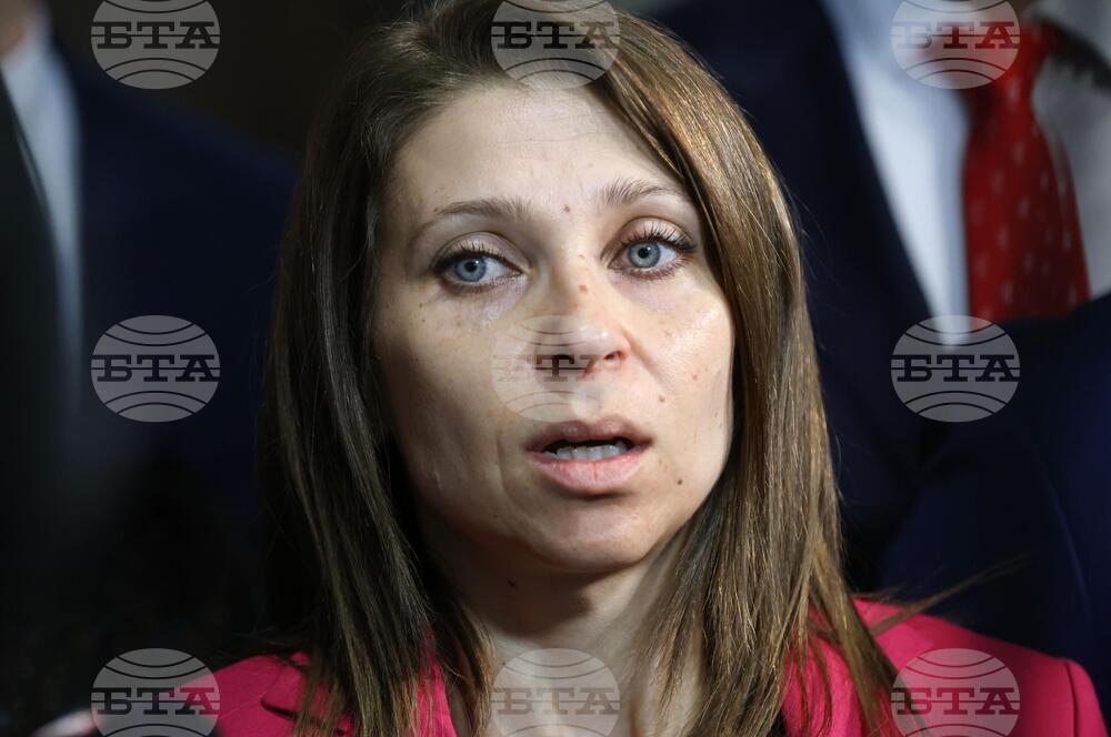 Парламент - Искра Михайлова - брифинг