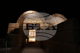 Село Свещари - Тракийска царска гробница - туристически сезон 2024