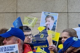 Румъния - протест - лекари - медицински сестри