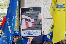 Румъния - протест - лекари - медицински сестри