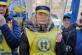 Румъния - протест - лекари - медицински сестри