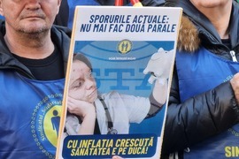 Румъния - протест - лекари - медицински сестри