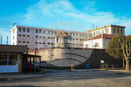 Бургас - затвор - починал