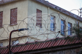 Бургас - затвор - починал