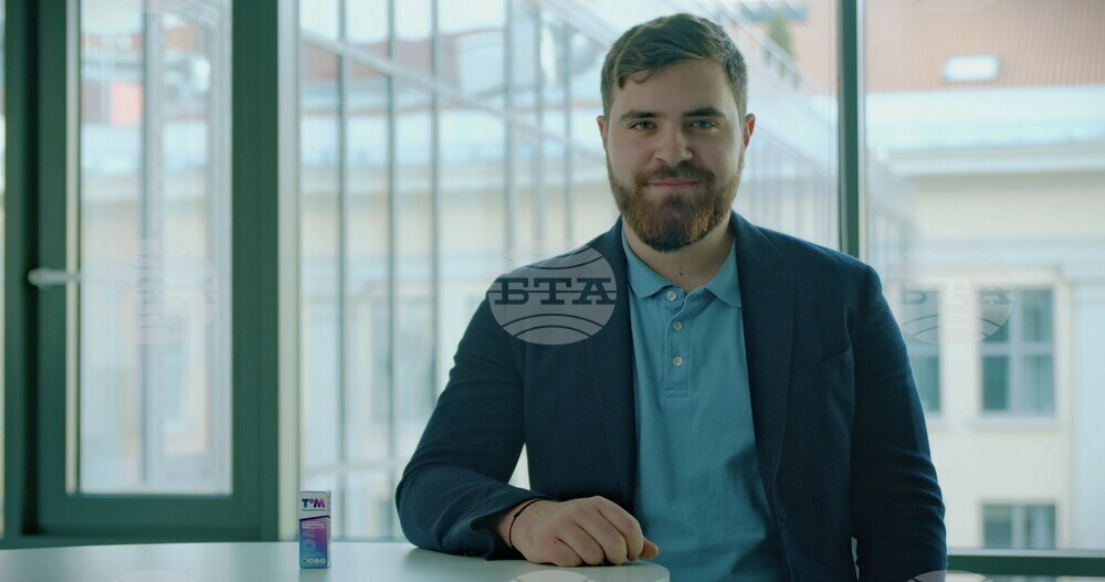 Bulgarian Entrepreneur Creates First Liquid Thermometer