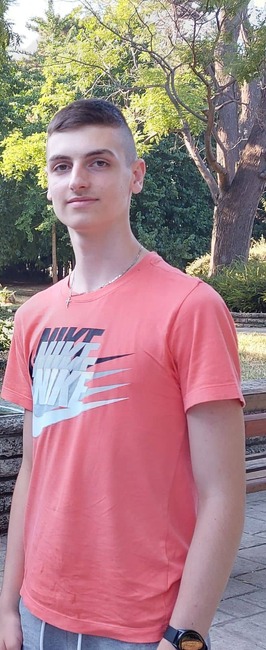 Мартин Недев от Астрономическа обсерватория при ОП "Младежки център" Хасково Международната олимпиада по астрономия в Италия 