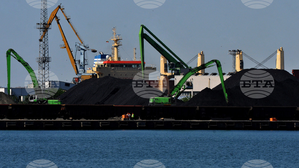 Бургас - пристанище - насипни товари