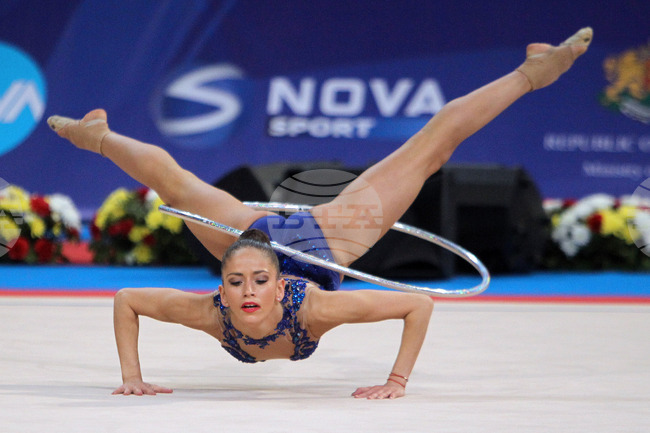 Невяна Владинова - състезателка по художествена гимнастика