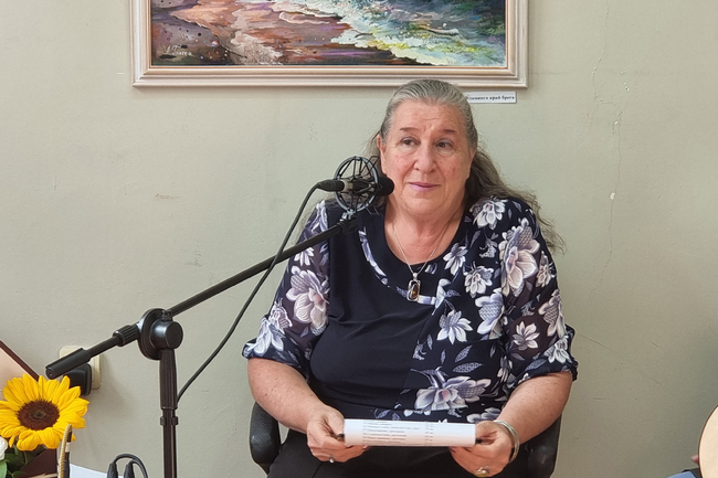 Интервюта с част от "духовните хора на България" е включила в най-новата си книга плевенската писателка и журналистка Татяна Любенова