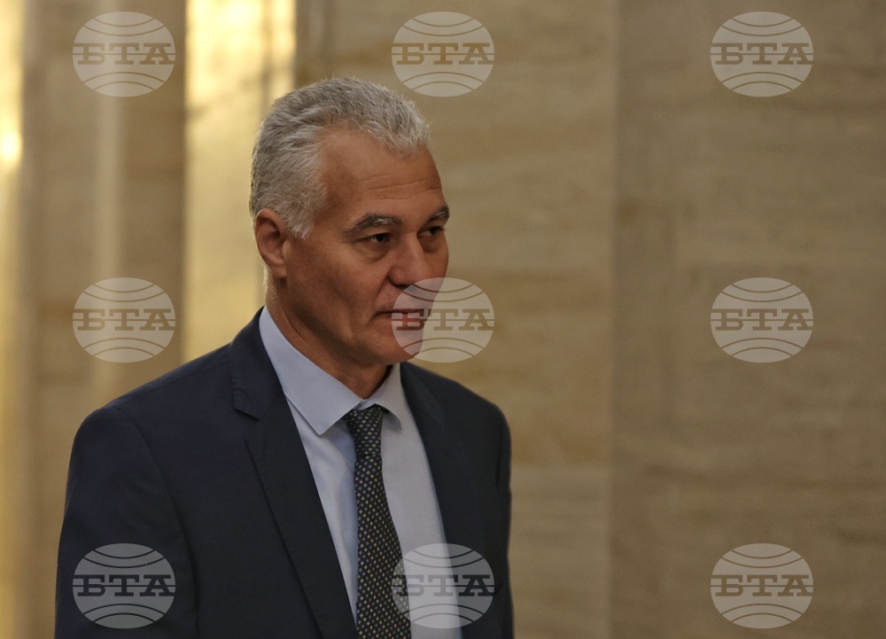 Парламент - Временна комисия за установяване на всички факти и обстоятелства, свързани с подписания от правителството Меморандум за 1 млрд. долара с GЕMCORP и IP3 CORPORATION