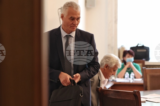 Парламент - Временна комисия за установяване на всички факти и обстоятелства, свързани с подписания от правителството Меморандум за 1 млрд. долара с GЕMCORP и IP3 CORPORATION