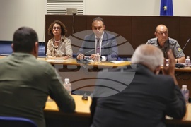 Парламент - Комисия по отбрана - заседание