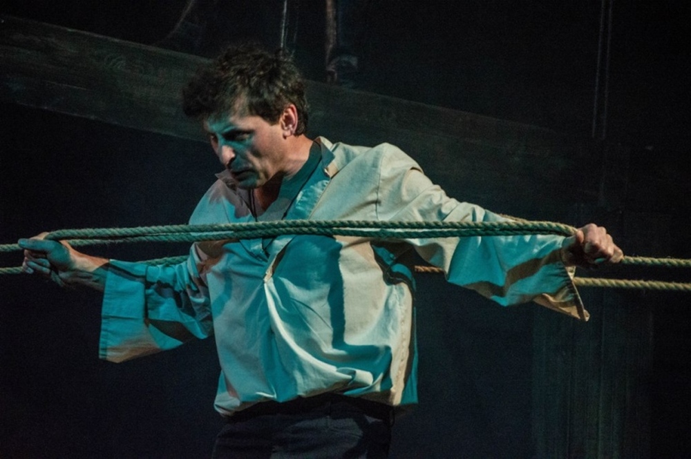 По повод Трети март Драматичен театър – Ловеч, ще представи героичния спектакъл „Илинден“