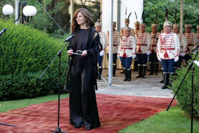 Министър Теодора Генчовска: Отбелязваме 143 години на висок професионализъм и преданост към националната кауза на България и към стремежа за изграждане на приятелски отношения със заобикалящия ни свят 