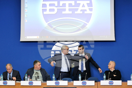 Национален пресклуб на БТА София - пресконференция - „Издигане на кандидатура за президент на Българския футболен съюз“