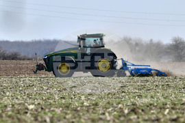 Село Божурово - работа на полето