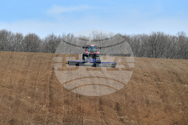 Село Божурово - работа на полето