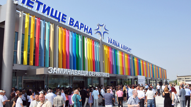  Israeli Tourists Fly Back Home on Special Israir Flight from Varna