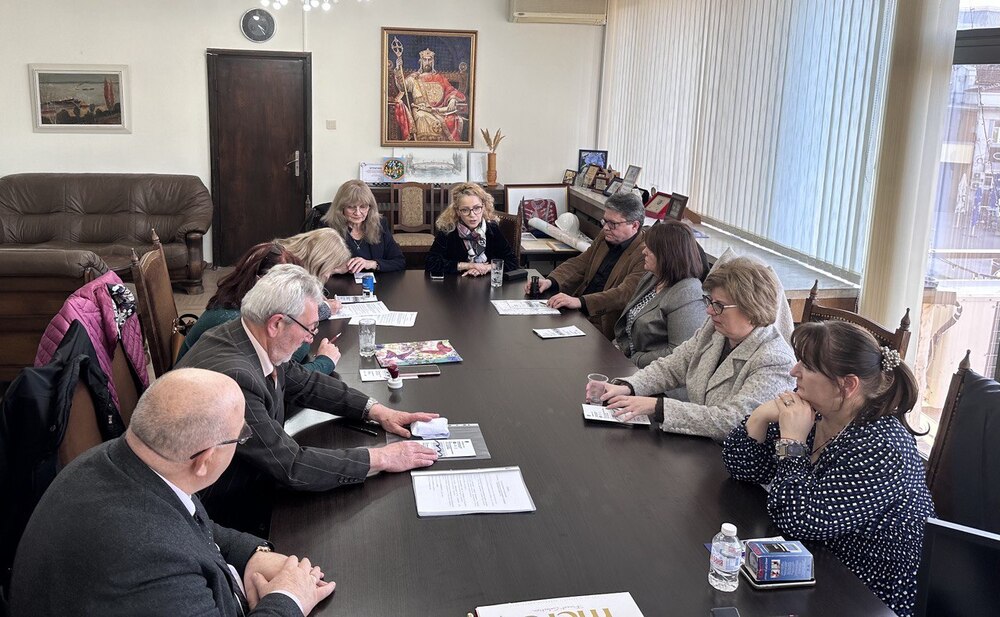 Кметът Пенчо Милков и синдикатите подписаха анекс към Колективния трудов договор за системата на предучилищното и училищното образование в община Русе