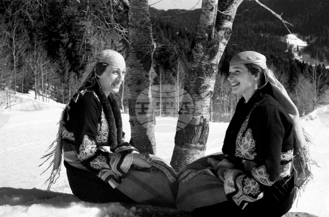 Родопско настроение с Фолклорен ансамбъл "Родопа"