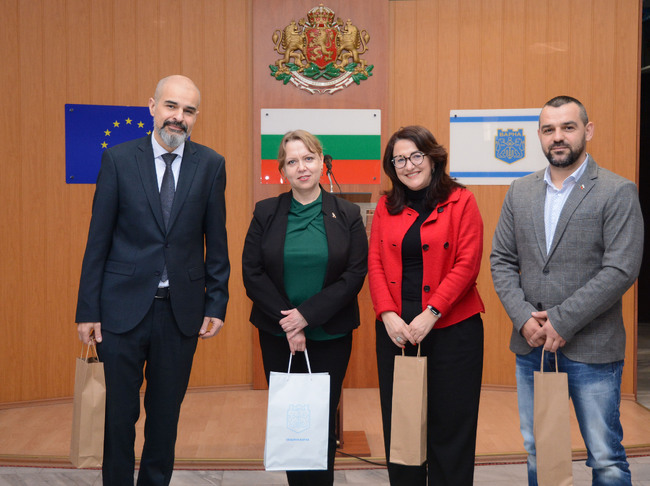 Община Варна: Заместник - кметове обсъдиха отбелязването на 580-ата годишнина от Битката при Варна с Консула на Република Полша в България 