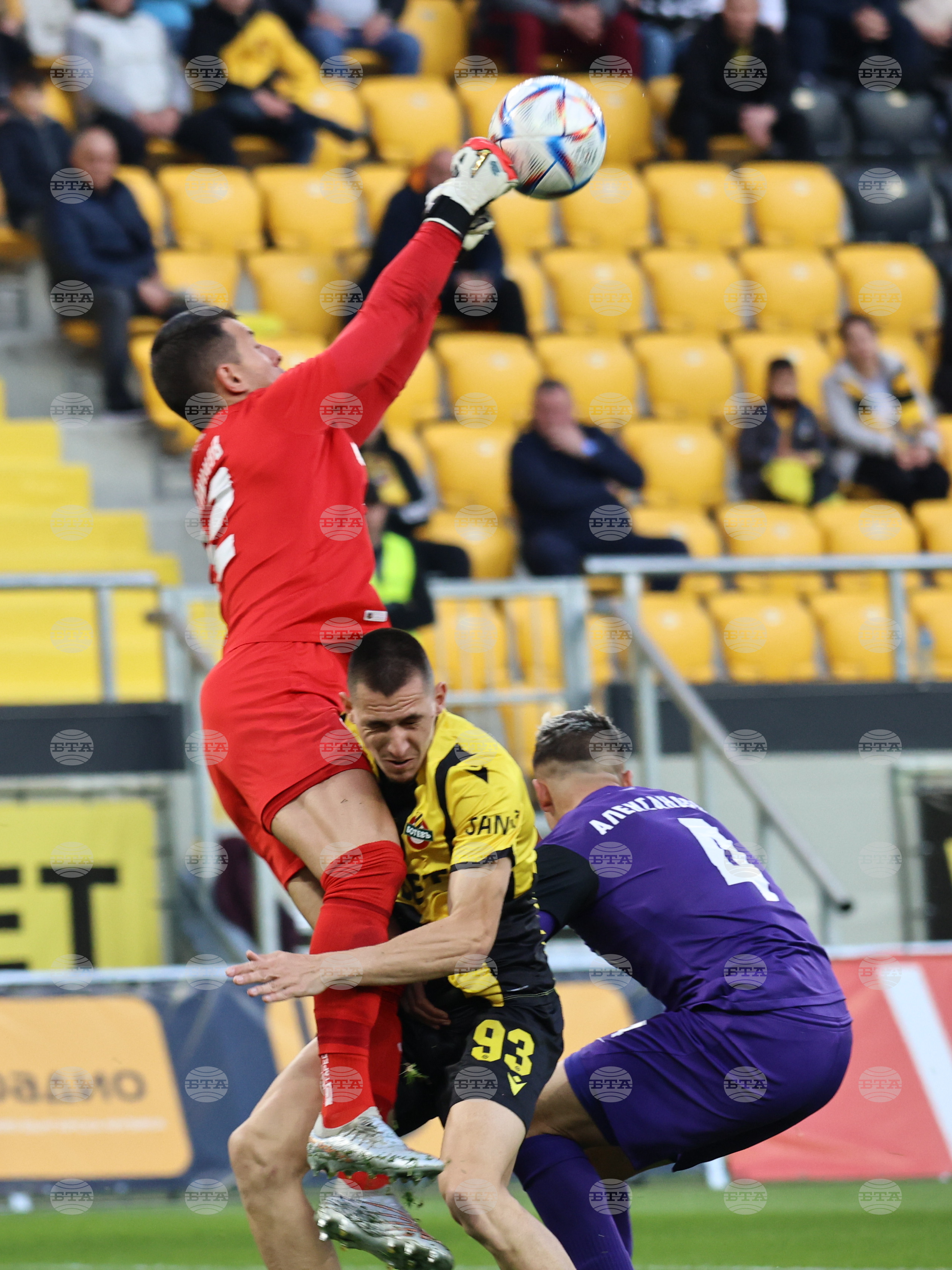 Пловдив - футбол - Ботев (Пловдив) - Етър (Велико Търново)