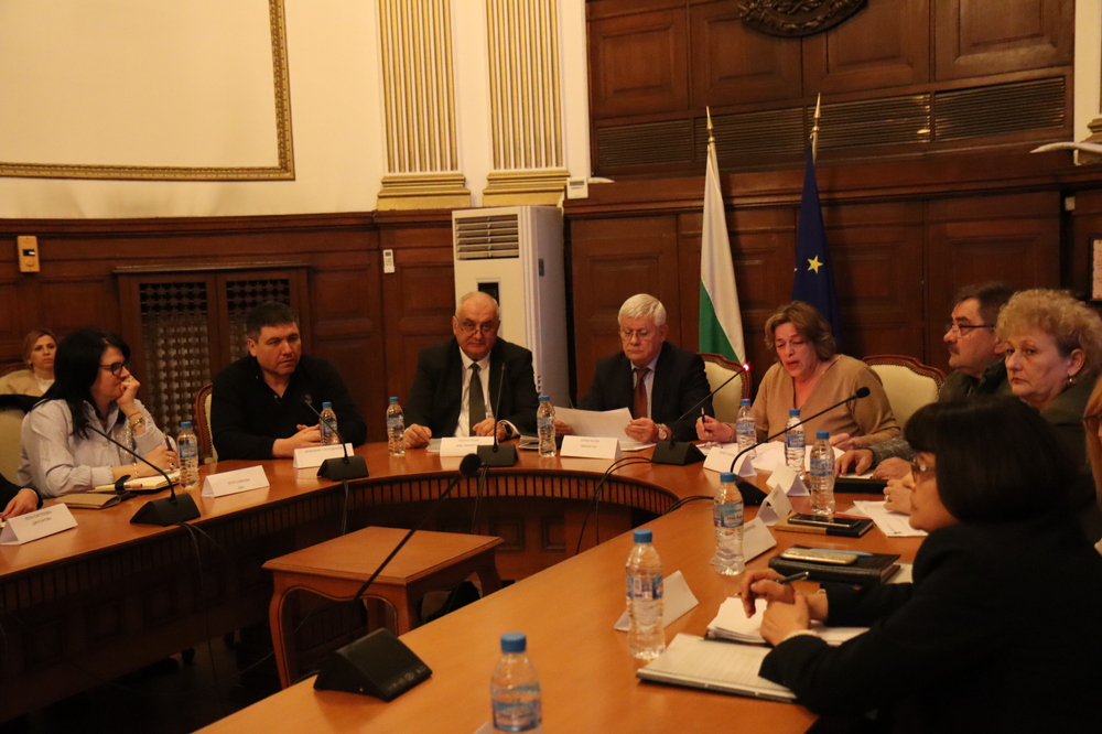 В МЗХ се проведе пето заседание на Консултативния съвет по поземлени отношения