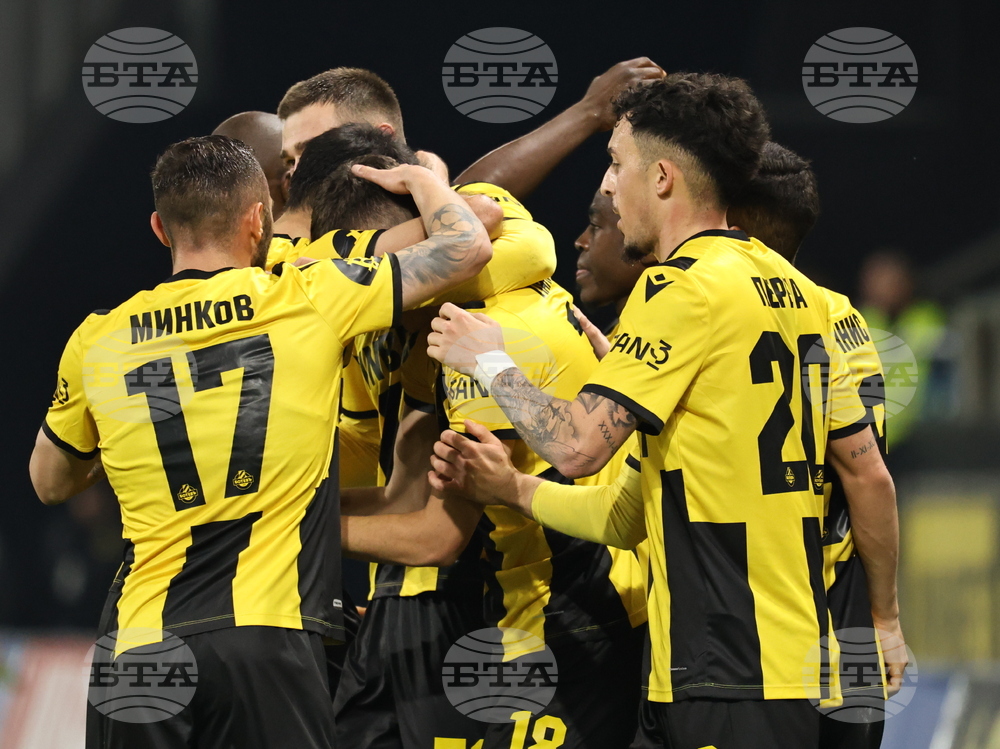 Пловдив - футбол - Ботев (Пловдив) - Етър (Велико Търново)