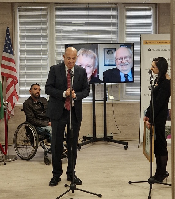  ЦПИ: Официална церемония, по връчване на Български Пощенски Марки, се състоя на 23.02. в Националната централа на Центъра за психологически изследвания