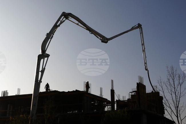 Q3 GDP Up by 3.2% Y/Y