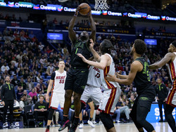 Heat Pelicans Basketball