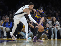 Spurs Lakers Basketball