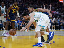 Hornets Warriors Basketball