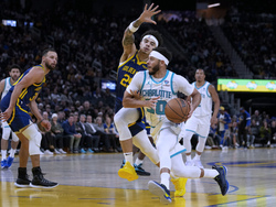 Hornets Warriors Basketball