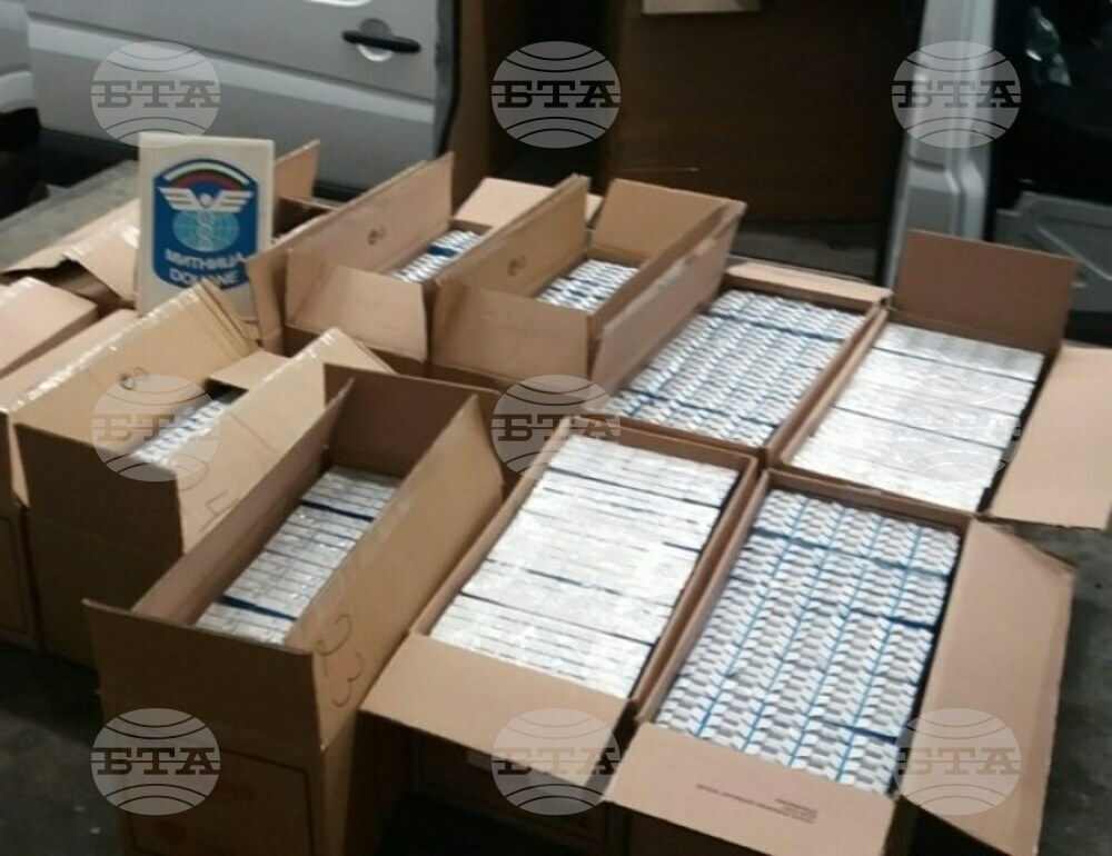 Nearly 30,000 Pills, Ampoules with Drug Precursors Seized by Customs at Kapitan Andreevo Border Checkpoint