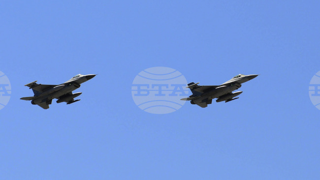 Турски изтребители патрулират по турско-иранската граница на фона на напрежението в Близкия изток, съобщават турски медии