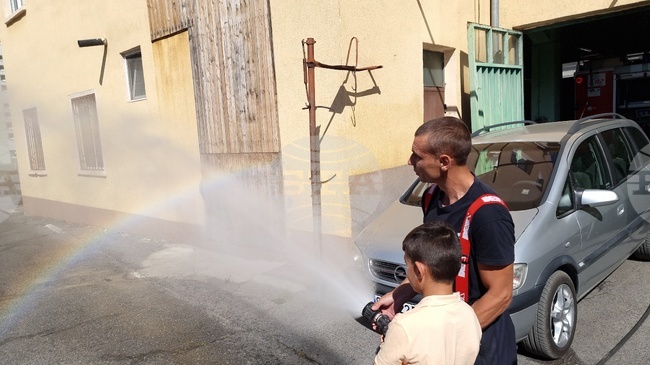 С демонстрация на площад "Хаджи Димитър" започва Седмицата на пожарната безопасност в Сливен