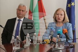  Надежда Йорданова - пресконференция 