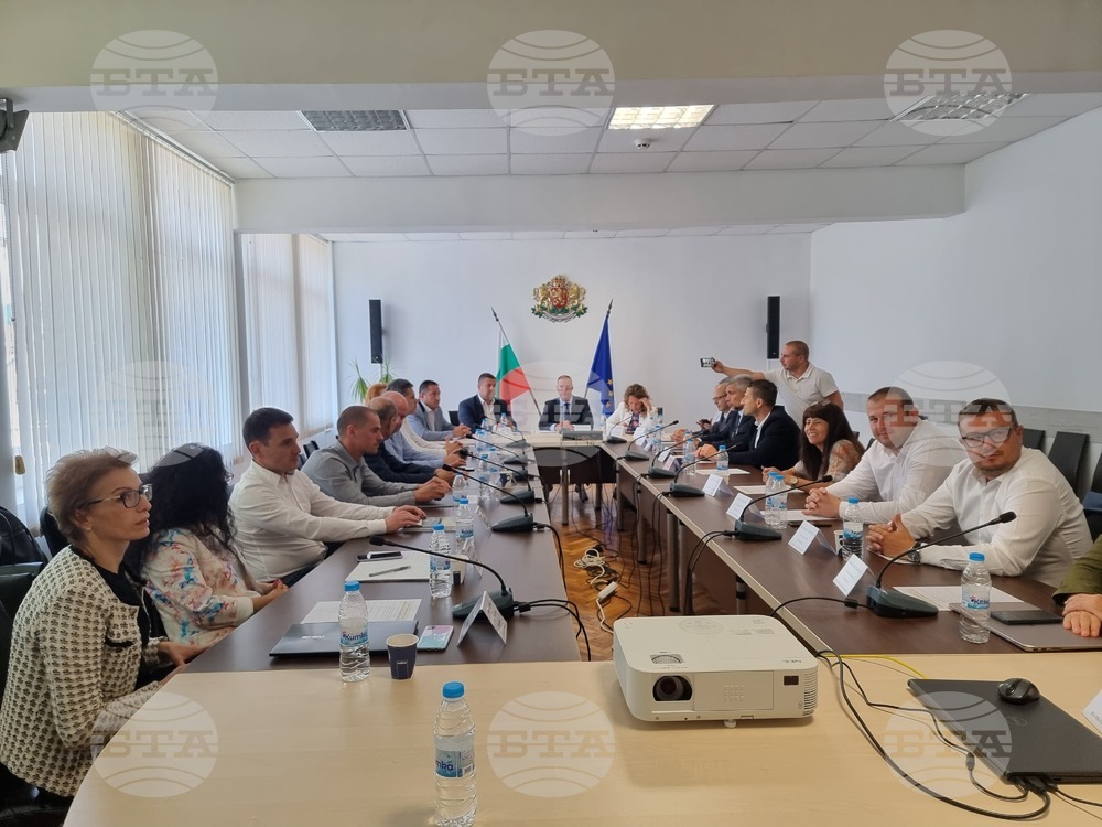 Областните управители в страната ще провеждат регулярно съвместни работни срещи
