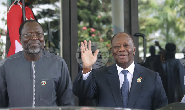 НАН: ЕКОВАС регистрира ръст на БВП от 4,6% въпреки глобалните икономически проблеми, заяви председателят на комисията ѝ