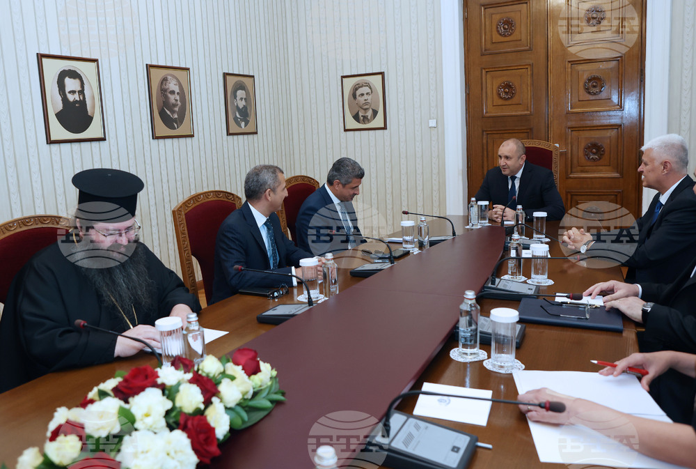  Румен Радев - Рами Мохраби - Надер Мохраби - среща