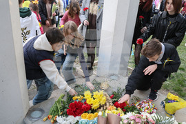 Варна - поклонение пред жертвите на войната в Украйна