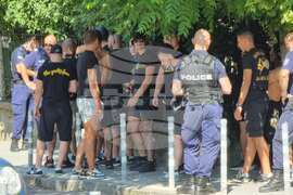 Футболни фенове - арест 