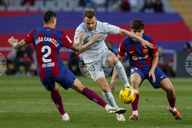 Хетафе надигра Валядолид в първия мач от 14-ия кръг на испанската Ла Лига