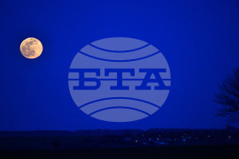 Село Китанчево - пълнолуние