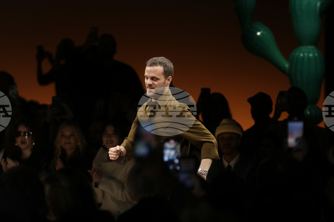 Матийо Блази ще представи първата си колекция за „Шанел“ през октомври 2025 г.