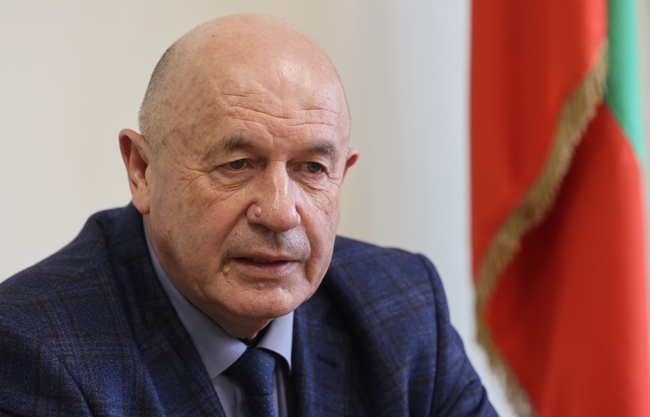 Държавната консолидационна компания да извърши ремонт на язовир "Бели Искър", предлага областният управител на Софийска област Иван Иванов