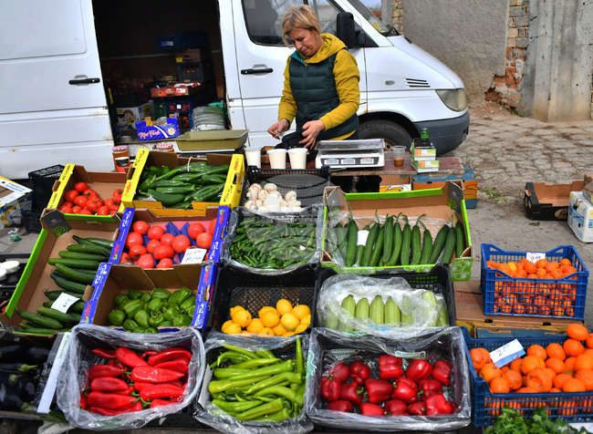 Село Подайва - пазарен ден