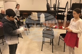 Турция - Истанбул - Българско неделно училище - ученици - мартеници